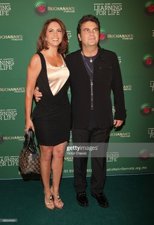 Lucero feet photo thumbnail