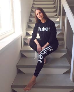 Lucia Javorceková feet photo thumbnail