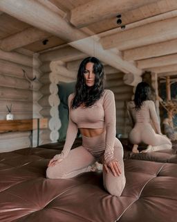 Lucia Javorceková feet photo thumbnail