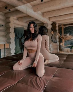 Lucia Javorceková feet photo thumbnail