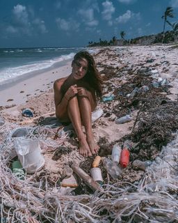 Lucia Javorceková feet photo thumbnail