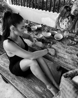 Lucia Javorceková feet photo thumbnail