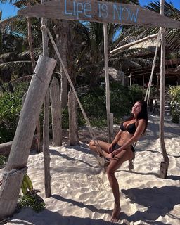 Lucia Javorceková feet photo thumbnail
