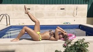 Luciana Abreu feet photo 6