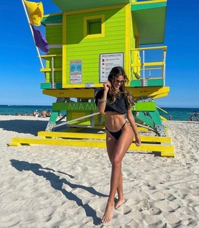 Luciana Fuster feet photo 6
