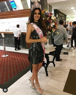 Luciana Fuster feet photo 1