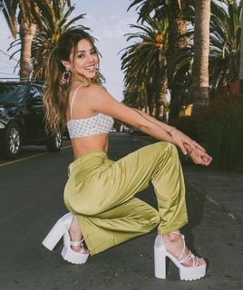 Luciana Fuster feet photo 3