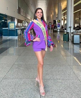 Luciana Fuster feet photo 8