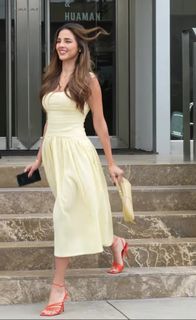 Luciana Fuster feet photo 3