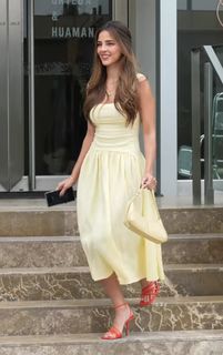 Luciana Fuster feet photo 2