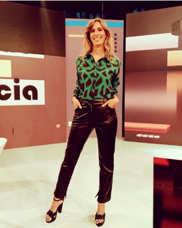 Luciana Geuna feet photo 15
