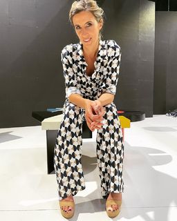 Luciana Geuna feet photo 1