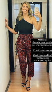 Luciana Geuna feet photo 10