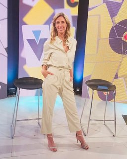 Luciana Geuna feet photo 10