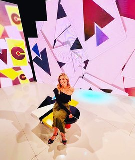 Luciana Geuna feet photo 8