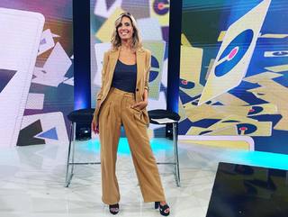 Luciana Geuna feet photo 6