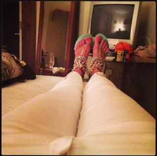 Luciana Gimenez feet photo thumbnail