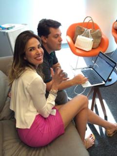 Luciana Gimenez feet photo thumbnail