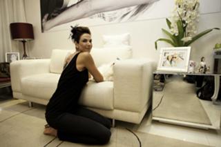 Luciana Gimenez feet photo thumbnail