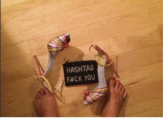 Luciana Gimenez feet photo thumbnail