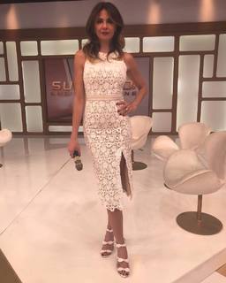 Luciana Gimenez feet photo thumbnail