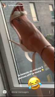 Luciana Gimenez feet photo thumbnail