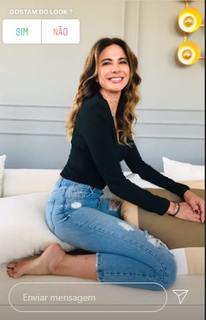 Luciana Gimenez feet photo thumbnail