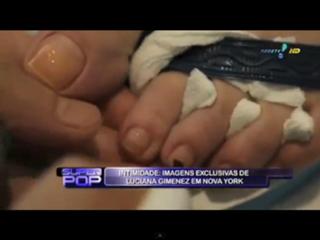 Luciana Gimenez feet photo thumbnail