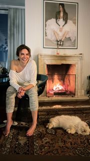 Luciana Gimenez feet photo thumbnail