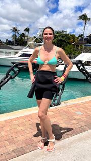 Luciana Gimenez feet photo thumbnail