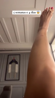 Luciana Gimenez feet photo thumbnail