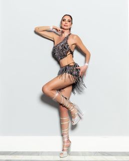 Luciana Gimenez feet photo 1