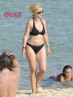 Luciana Littizzetto feet photo 19
