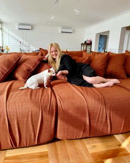 Luciana Vendramini feet photo 1