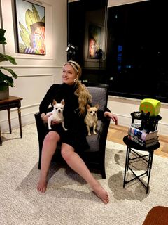 Luciana Vendramini feet photo 2