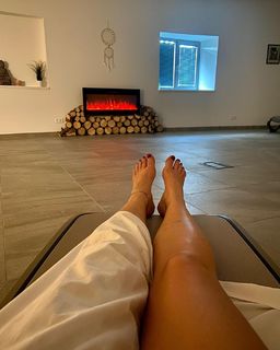 Lucie Benesová feet photo 3