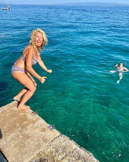 Lucie Benesová feet photo 17