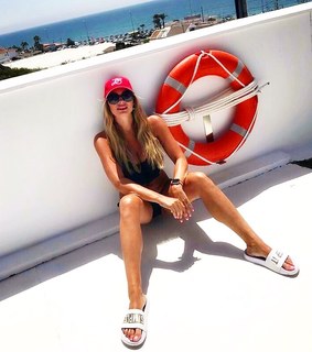 Lucie Borhyová feet photo 2