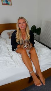 Lucie Borhyová feet photo 10