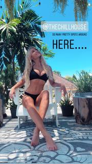 Lucie Donlan feet photo 12