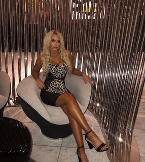 Lucie Donlan feet photo 2