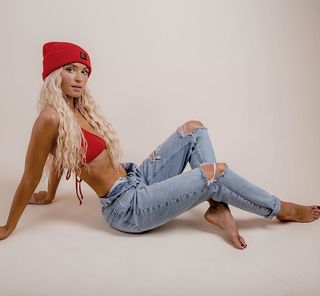 Lucie Donlan feet photo 14
