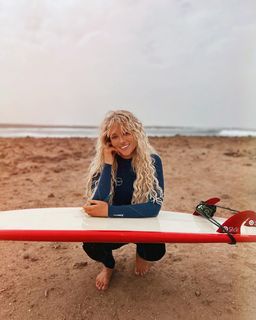 Lucie Donlan feet photo 6