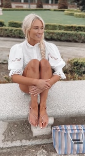 Lucie Donlan feet photo 17