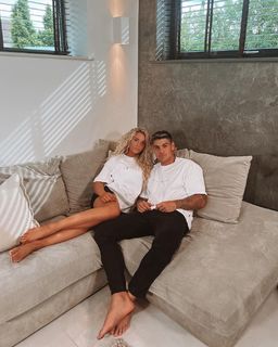 Lucie Donlan feet photo 10