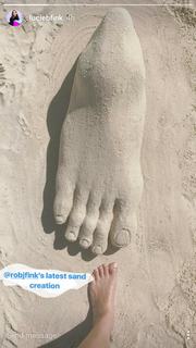 Lucie Fink feet photo 14
