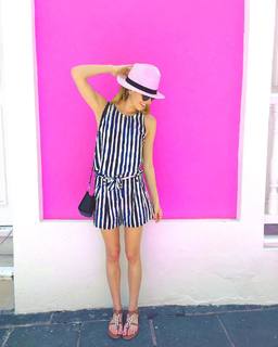 Lucie Fink feet photo 3