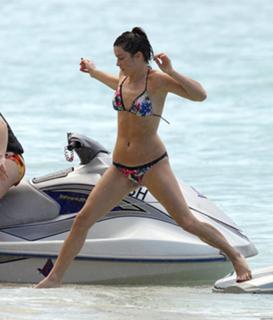 Lucie Jones feet photo 7