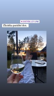 Lucie Krízková feet photo 19