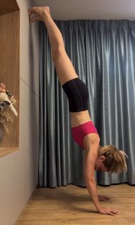 Lucie Krízková feet photo 3